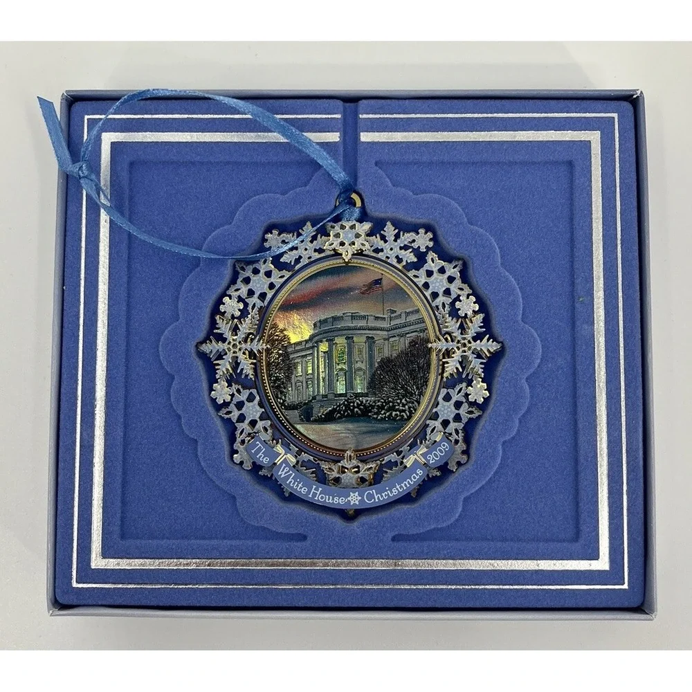 The White House Historical Association very good